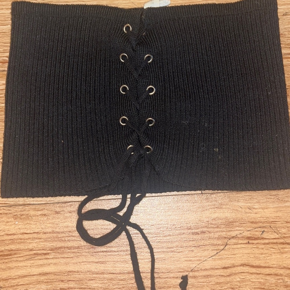 Black crop top